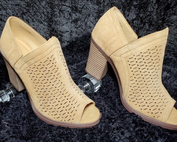 Dirty Laundry Aida - Ankle Boots for Women - Picture 3 of 3